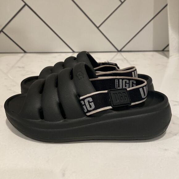 Ugg sports yeah slide black summer beach vacation comfortable size 12 Toddler - Picture 4 of 7